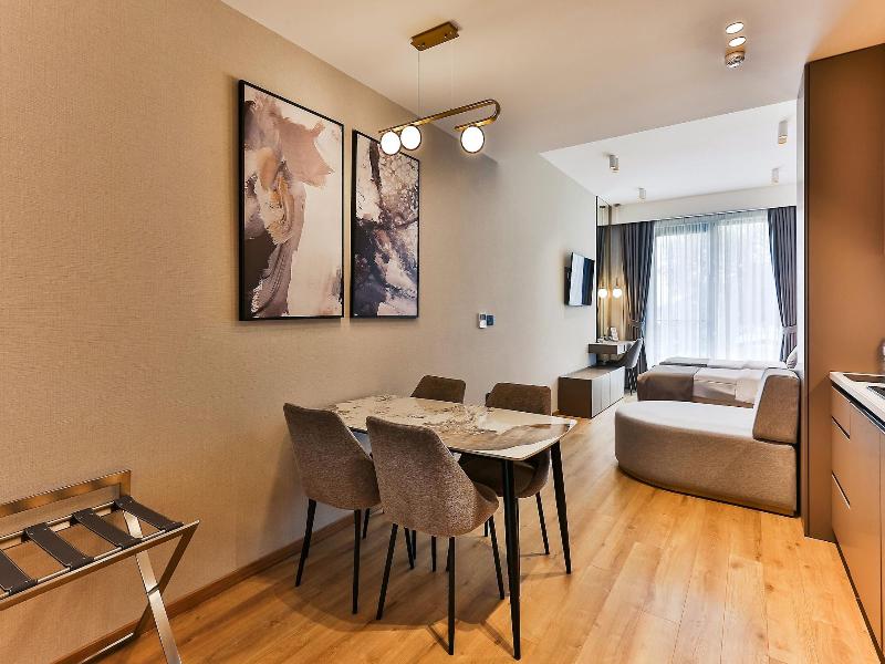 Hotel kingStone Budva image