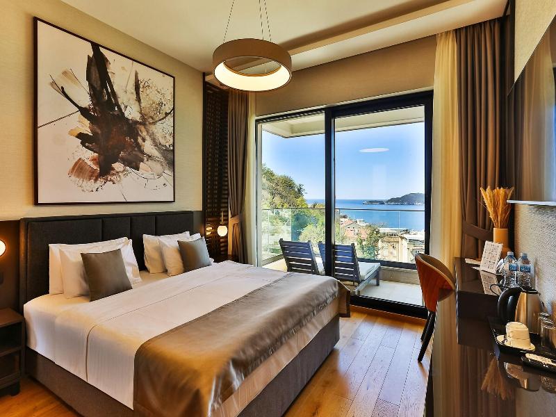 Hotel kingStone Budva image
