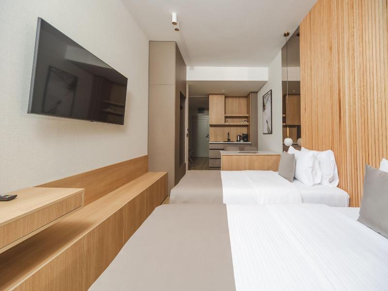 Hotel kingStone Budva image