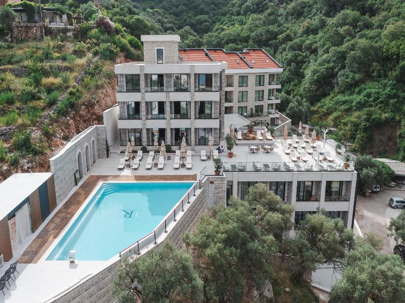 Hotel kingStone Budva image
