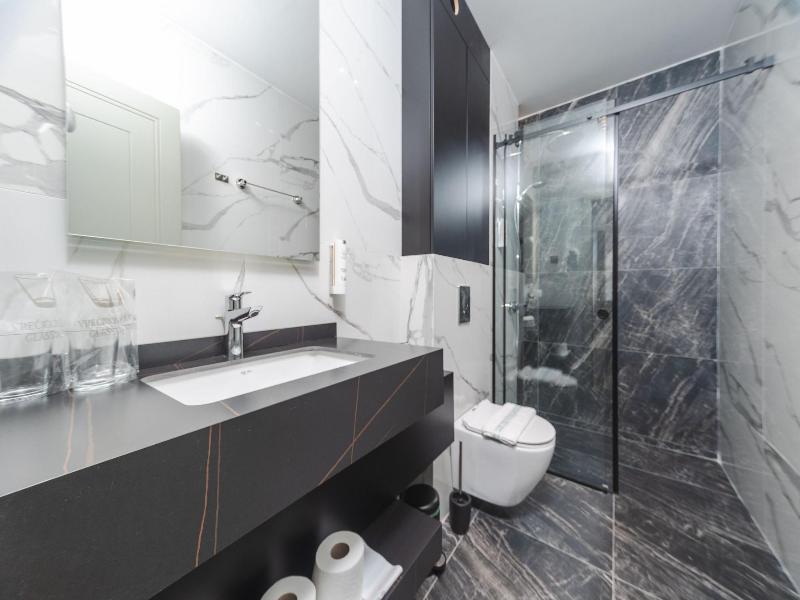Hotel kingStone Budva image