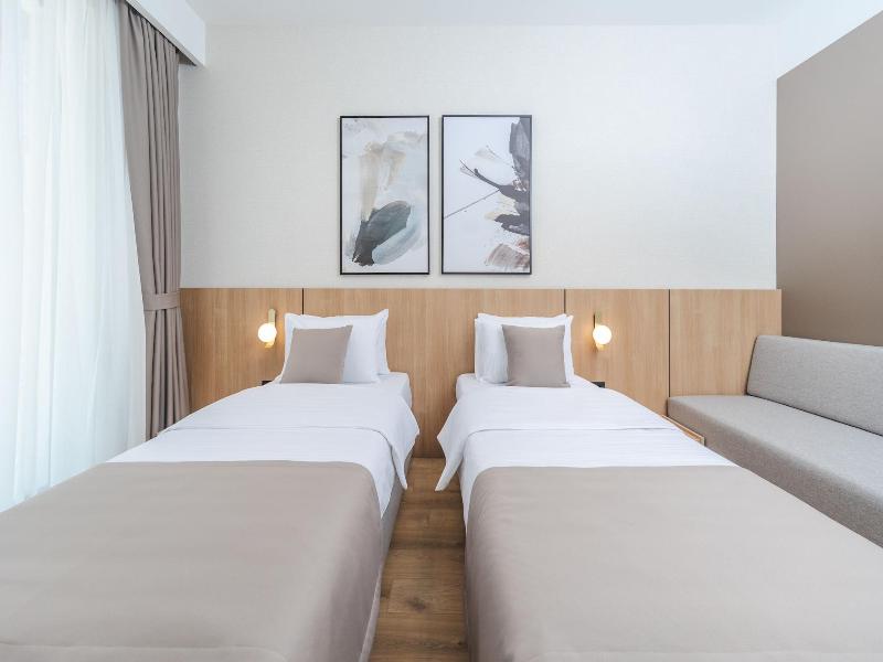 Hotel kingStone Budva image