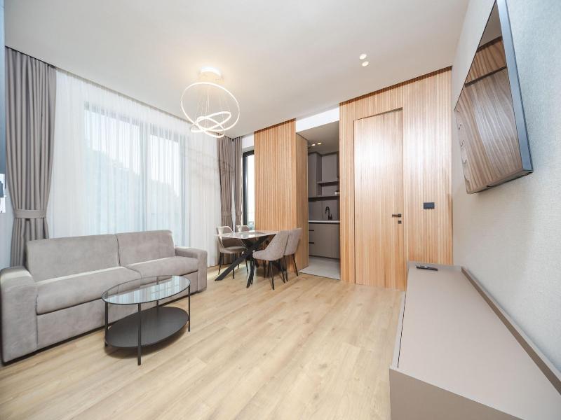Hotel kingStone Budva image