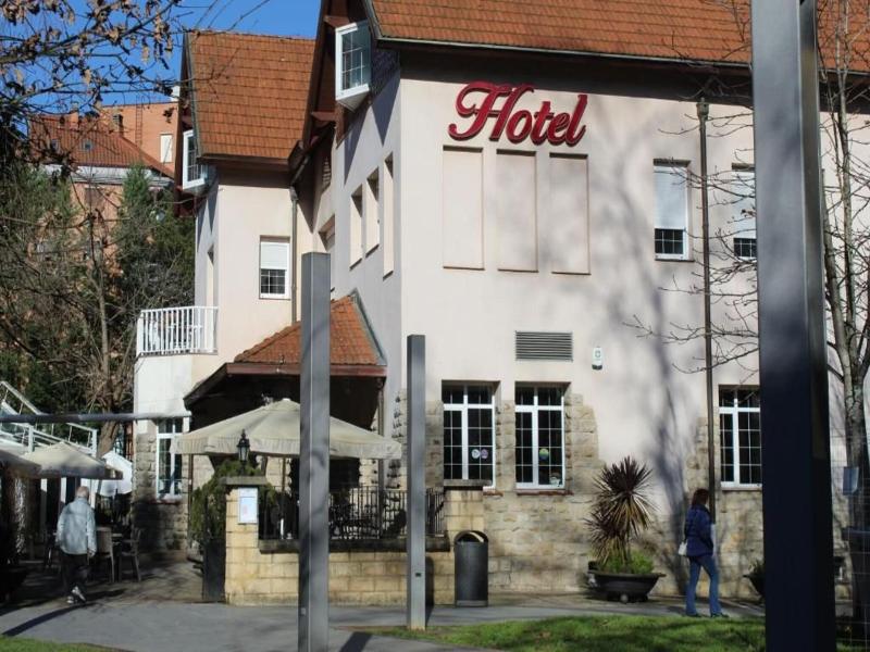 Hotel Harrison Etxea image