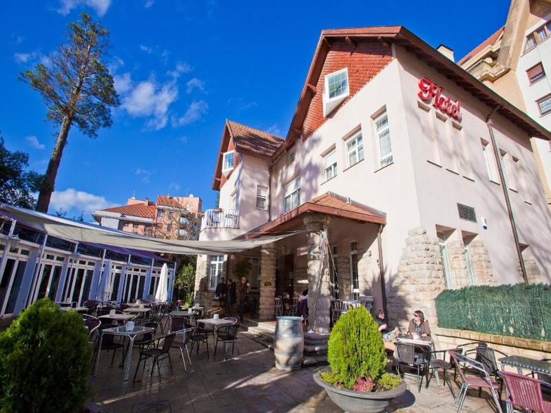 Hotel Harrison Etxea image