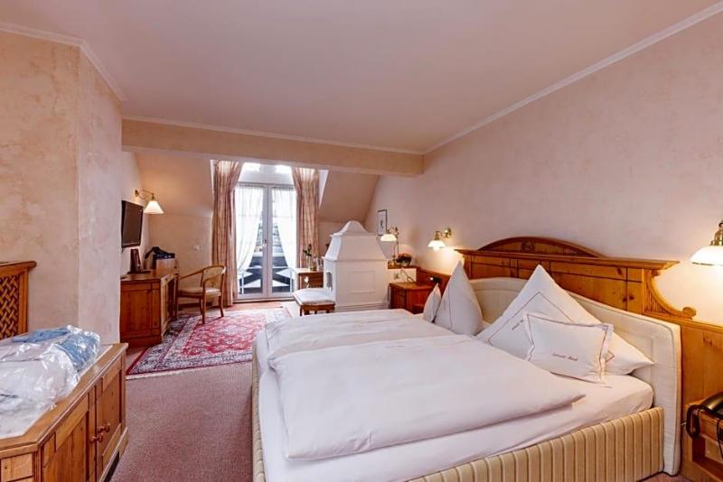Lahntalhotel Feudingen image