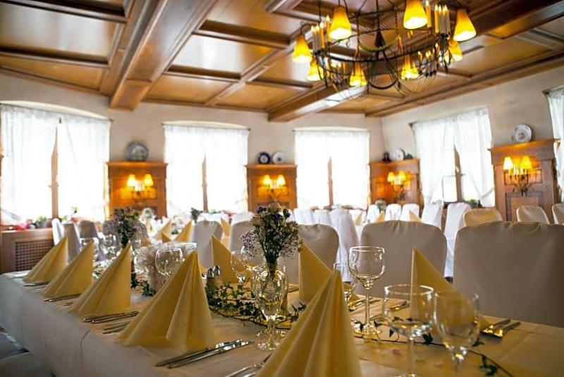 Lahntalhotel Feudingen image