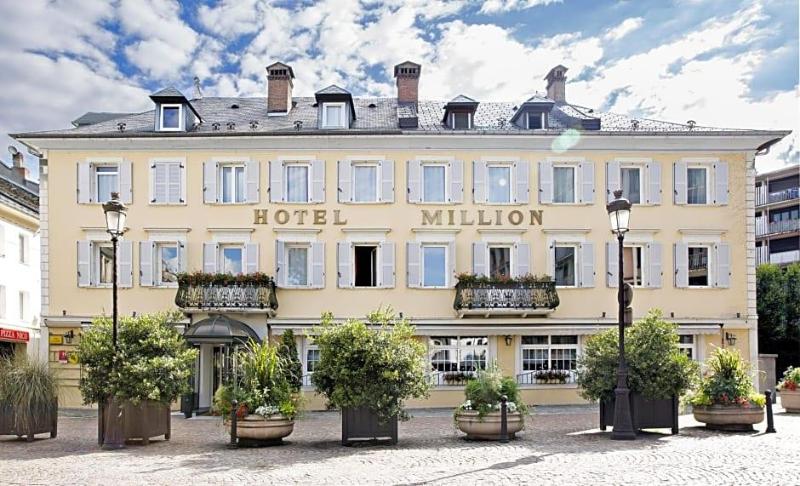 Hotel Million