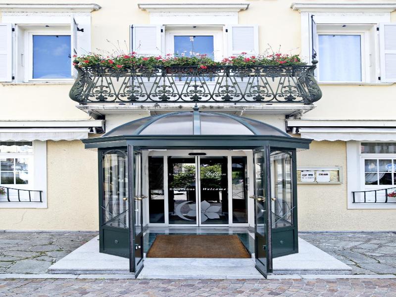 Hotel Million image
