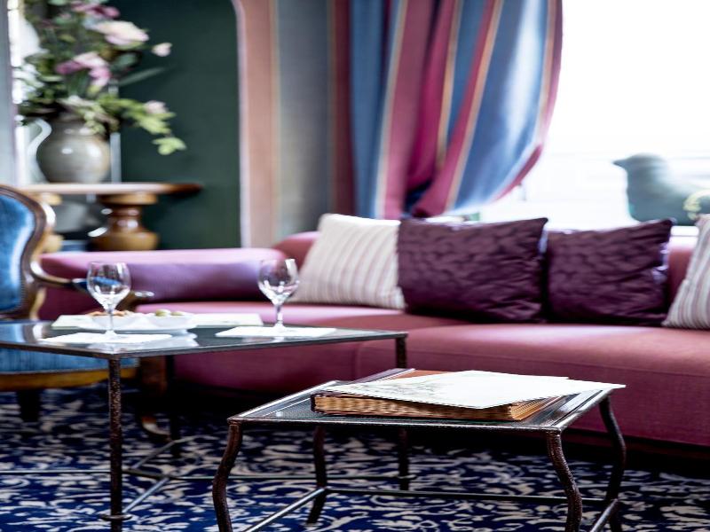 Hotel Million image