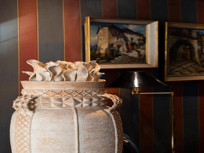 Hotel Million image