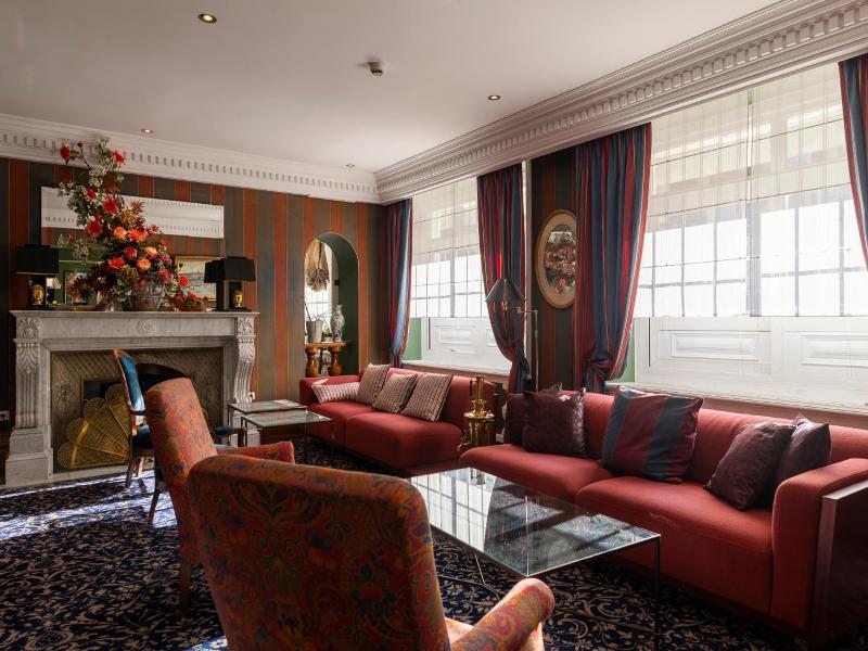 Hotel Million image