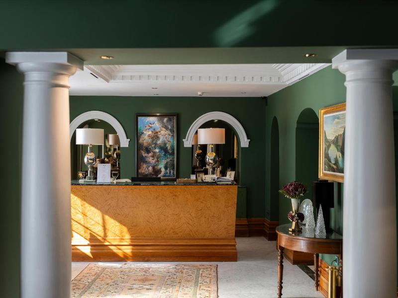 Hotel Million image