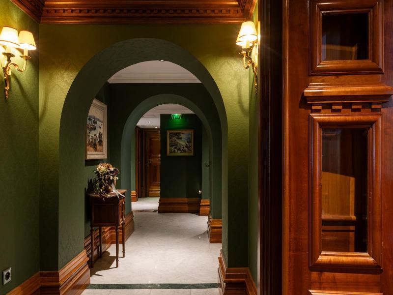 Hotel Million image
