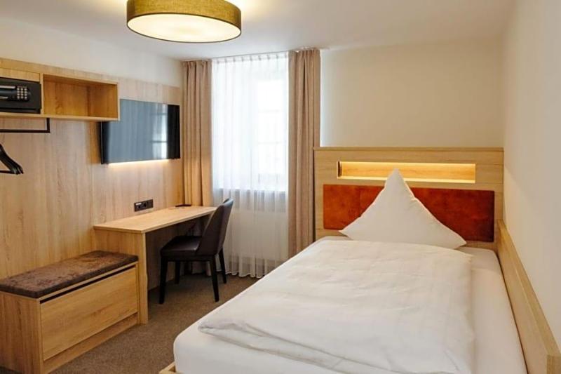 Hotel Sixt image