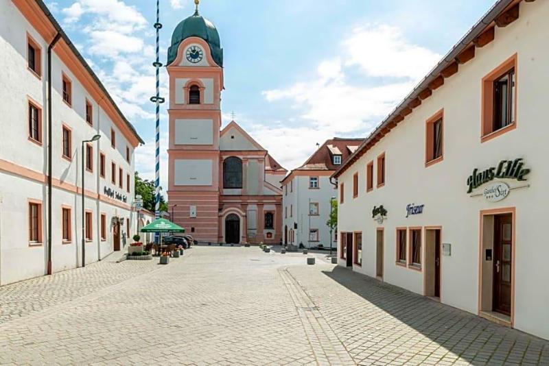 Hotel Sixt image