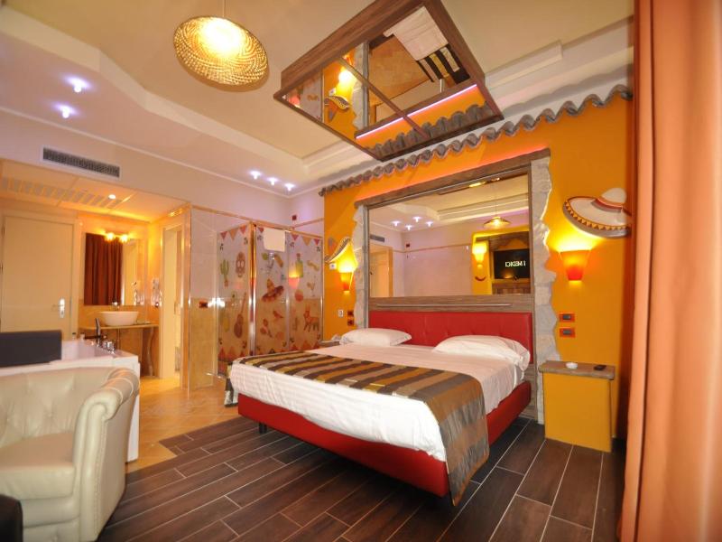 Hotel Motel 2 image
