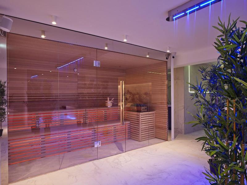 Riva Palace Hotel image