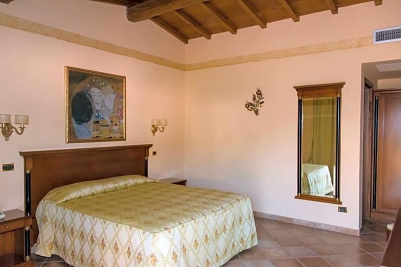 Hotel Quadrifoglio Roma Eur image