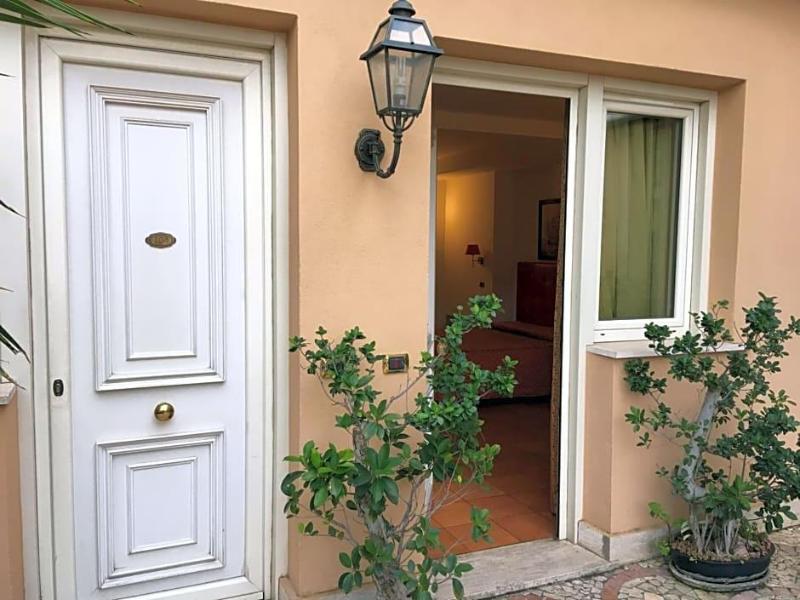 Hotel Quadrifoglio Roma Eur image