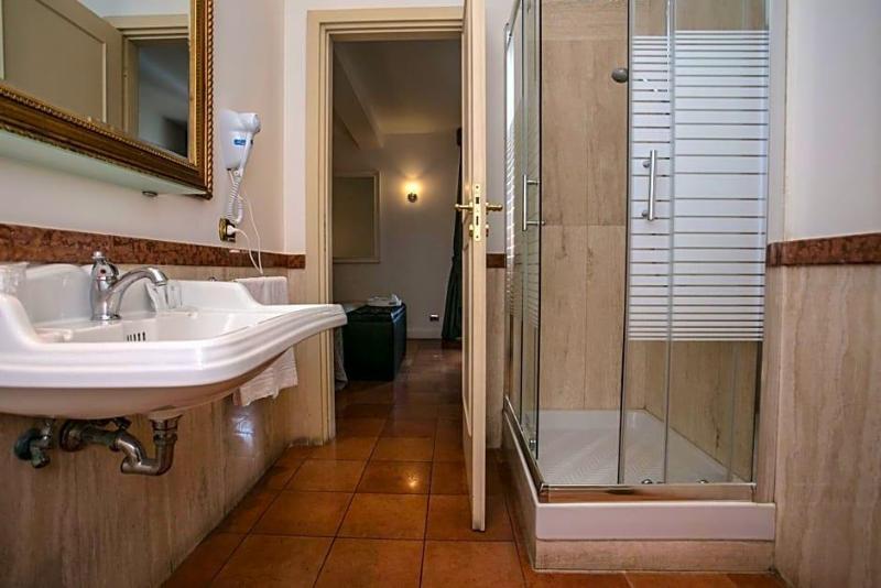 Hotel Quadrifoglio Roma Eur image