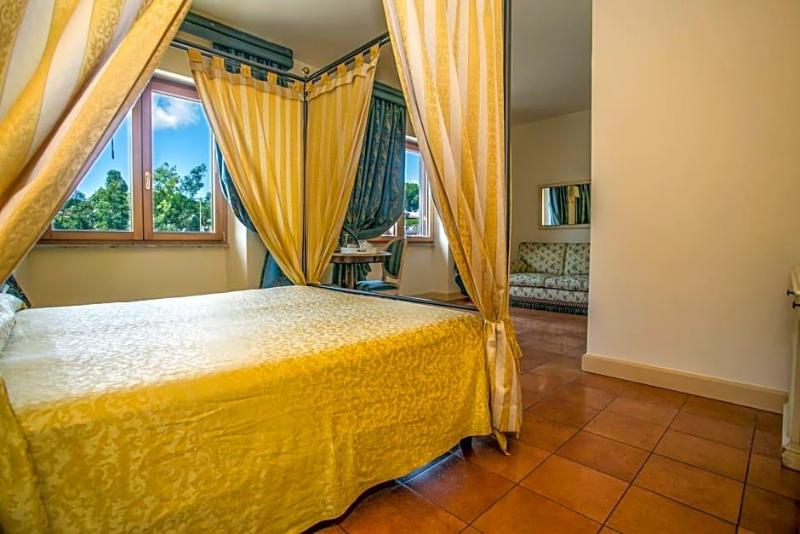 Hotel Quadrifoglio Roma Eur image