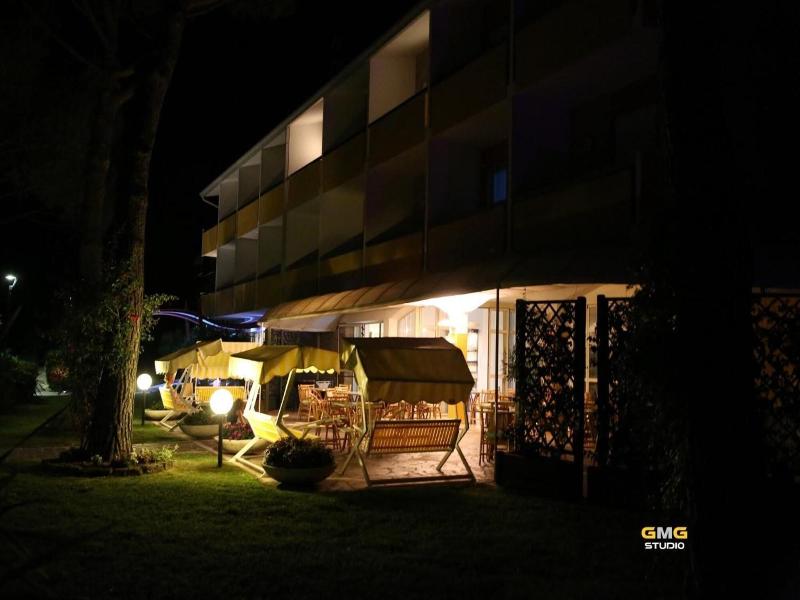 Hotel Hiki image