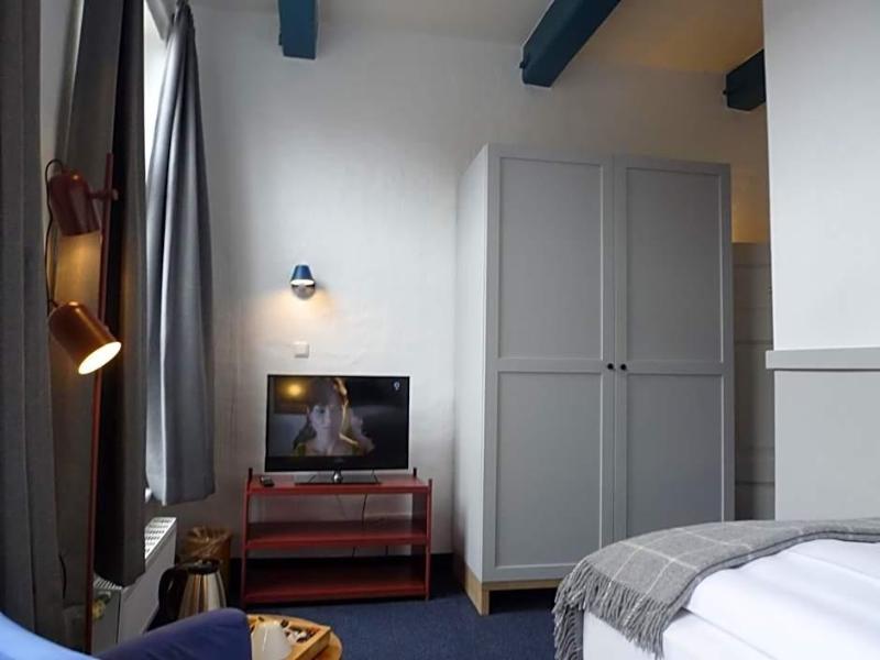 Hohes Haus image