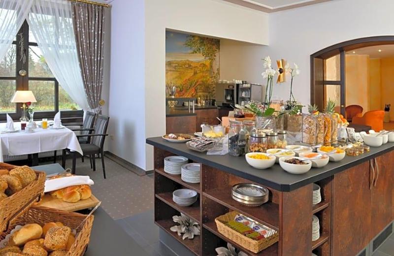 Hotel Spiegel image