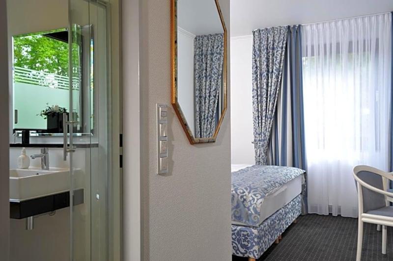Hotel Spiegel image