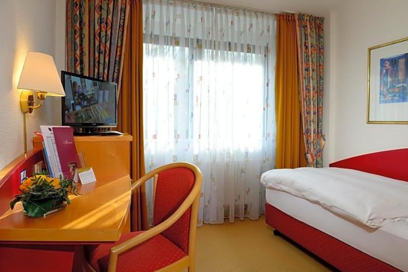 Hotel Spiegel image