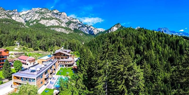 Hotel Pinv image