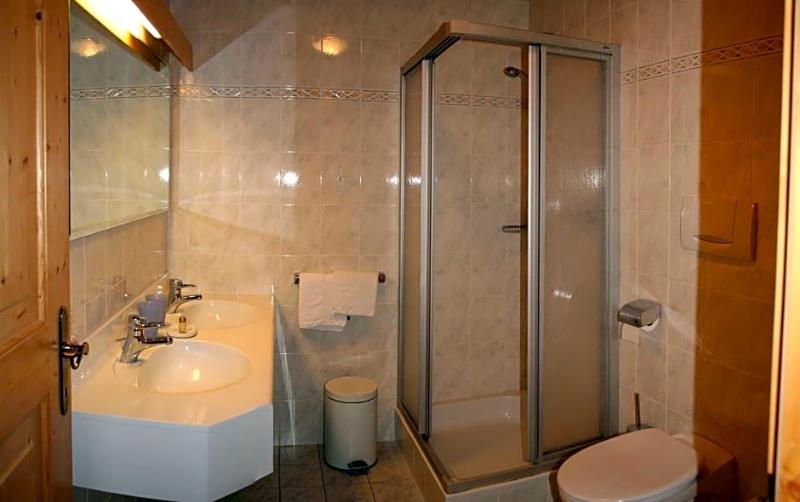 Hotel Pinv image