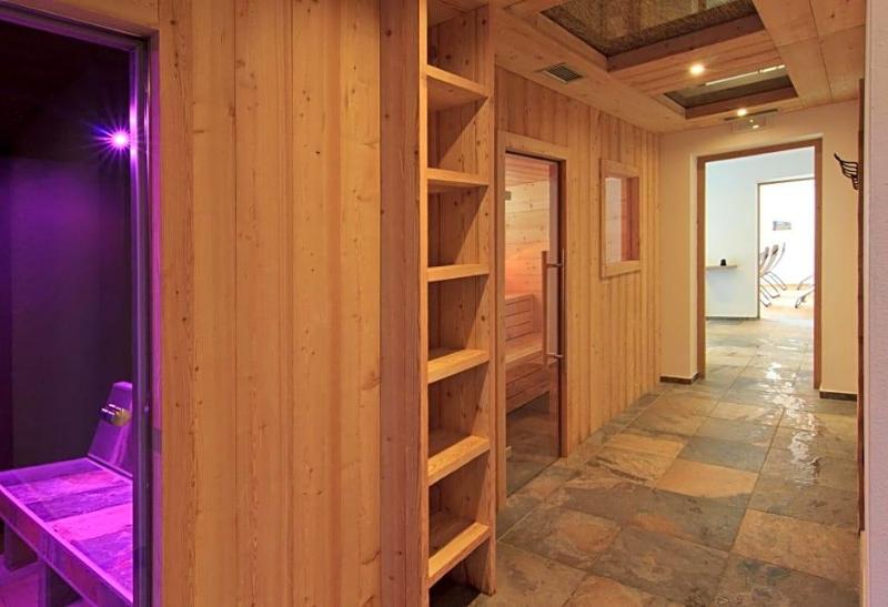 Hotel Pinv image
