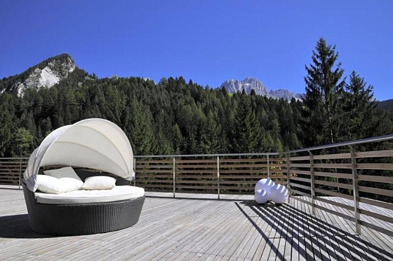 Hotel Pinv image
