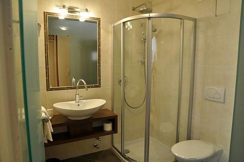 Hotel Pinv image
