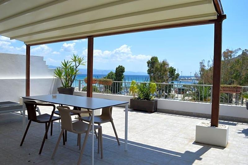 Hotel Chentu Lunas image