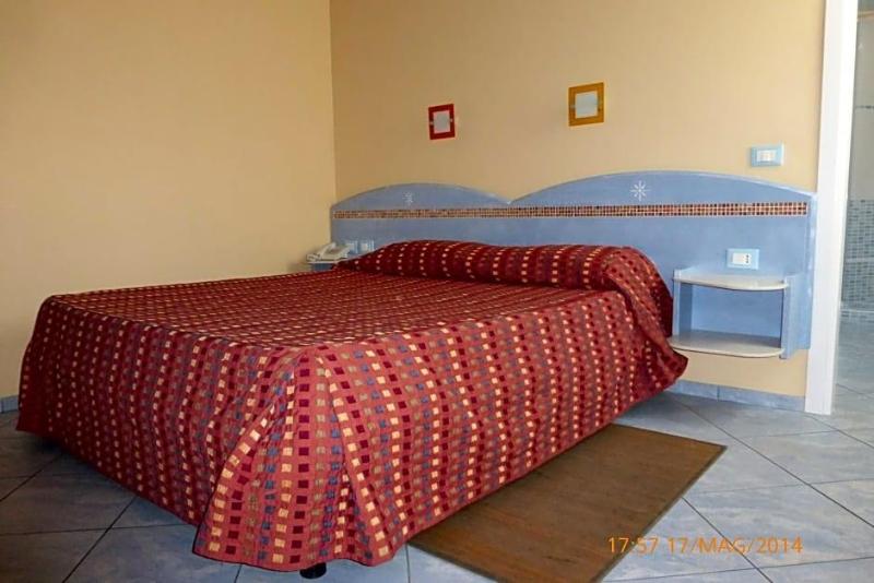 Hotel Chentu Lunas image