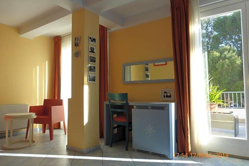 Hotel Chentu Lunas image