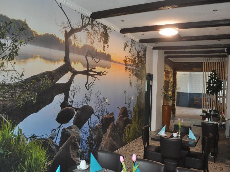 Parkhotel Schwedt image