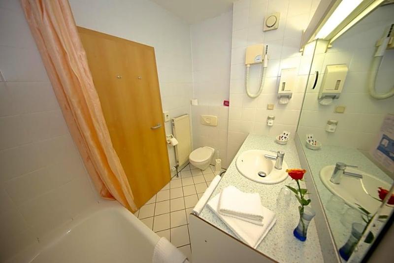 Hotel Chassalla image