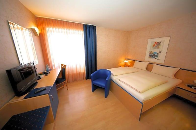 Hotel Chassalla image