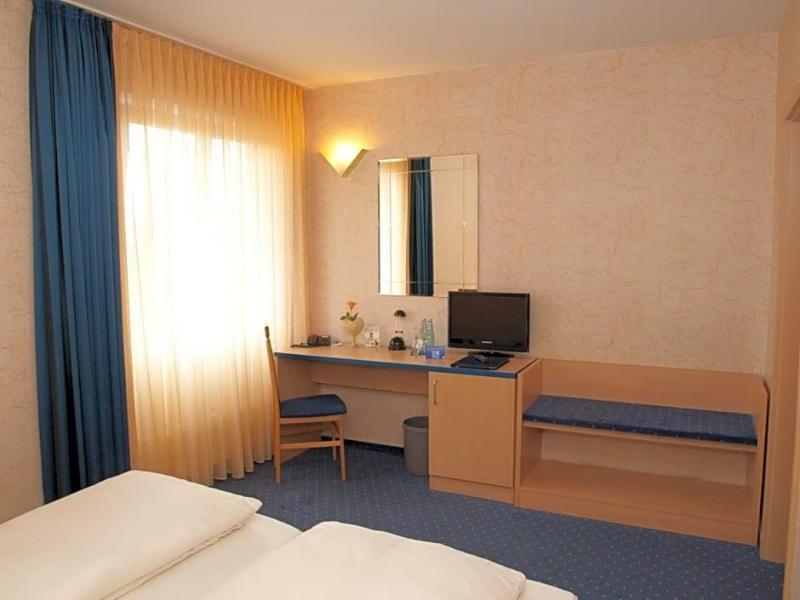 Hotel Chassalla image