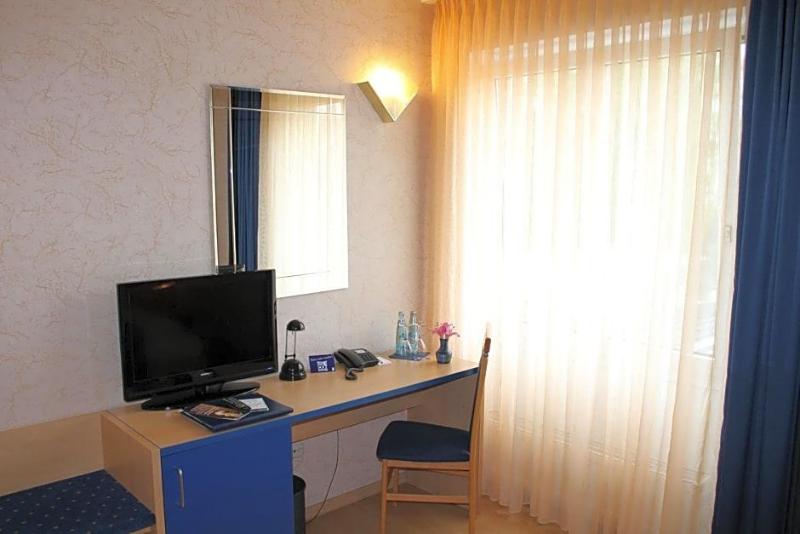 Hotel Chassalla image