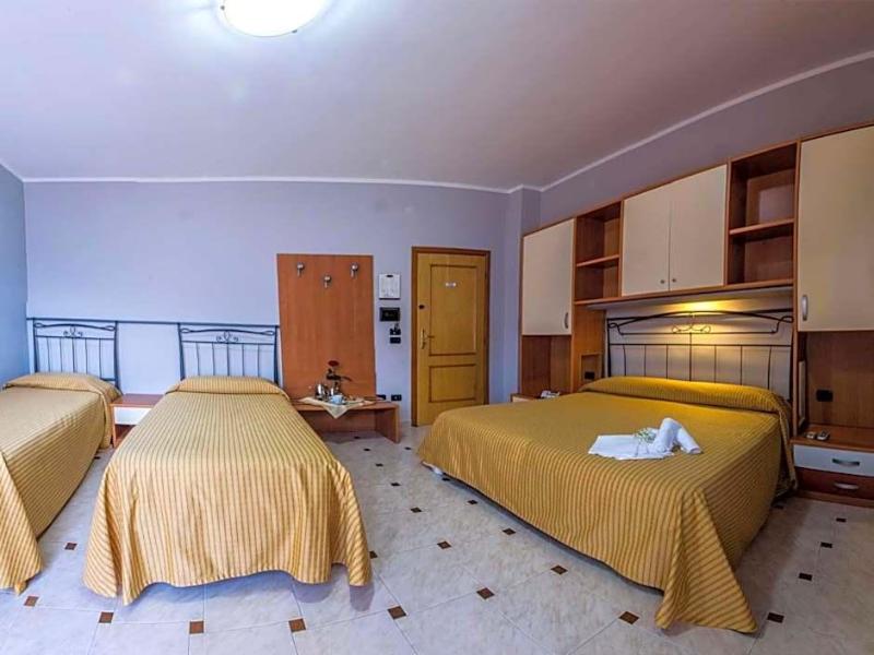 La Vigna Hotel image