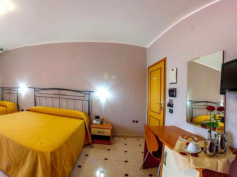 La Vigna Hotel image