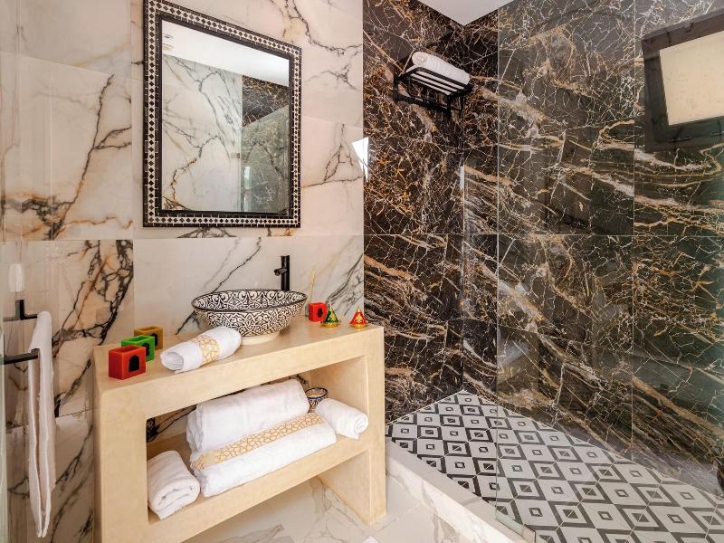 Dar Al Jeld Luxurious Riad Center Rabat image