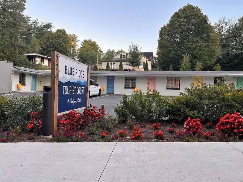 Blue Ridge Tourist Court image