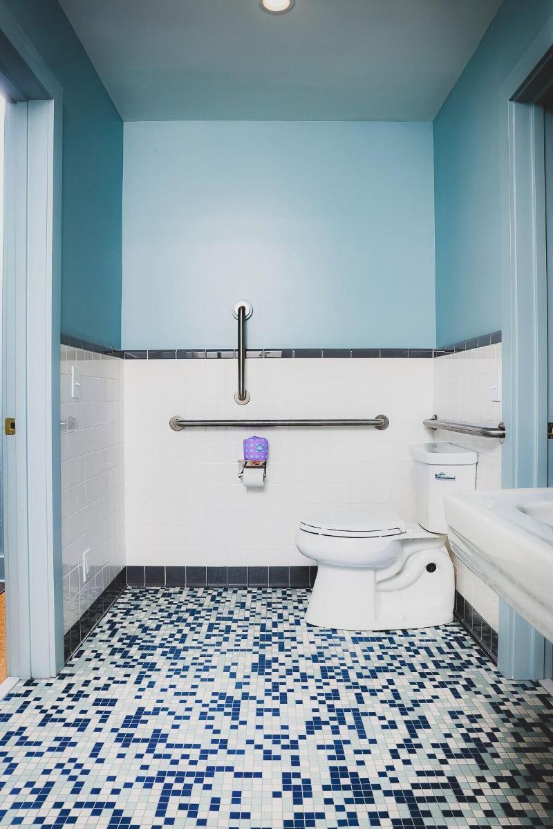 Blue Ridge Tourist Court image