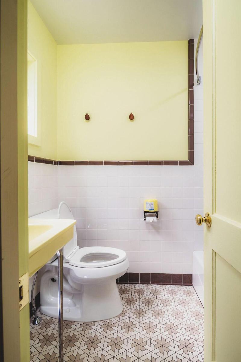 Blue Ridge Tourist Court image
